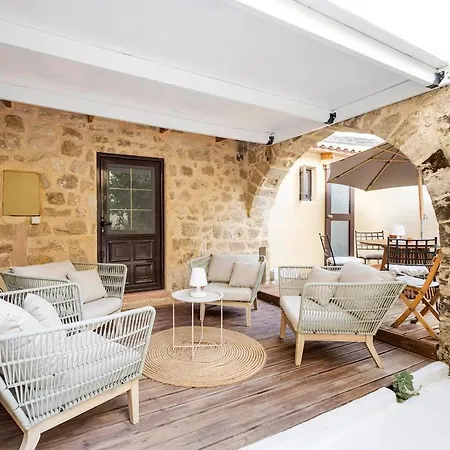 Casa De La Flora By Rhodes4vacation *